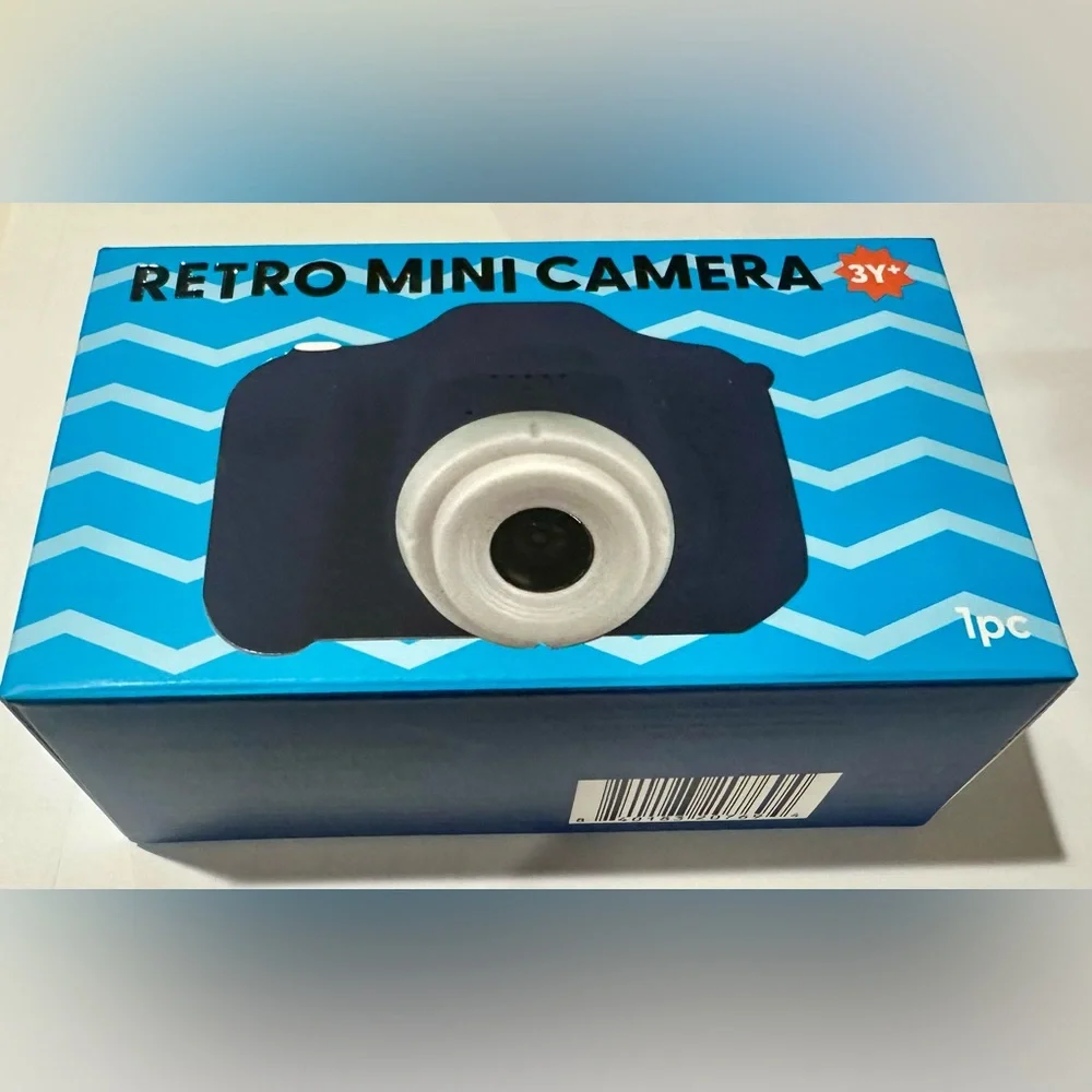 2PCS Retro Y2K Mini Camera With USB Charging Cable